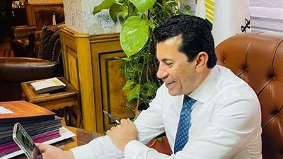 وزير الرياضة: تجديد العضويات المتأخرة 15 سنة بمركز التنمية الشبابية بالجزيرة