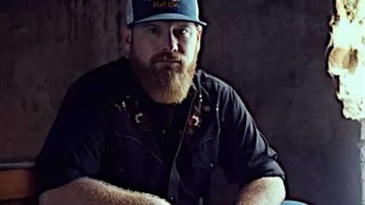 وفاة المطرب الأمريكي جاك فلينت بعد ساعات من زفافه