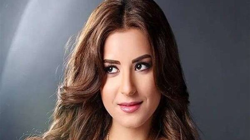 الفنانة ريهام أيمن