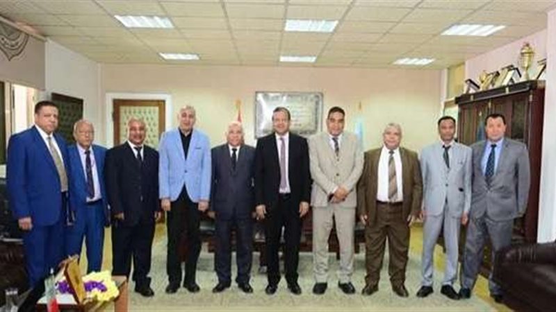 رئيس جامعة سوهاج