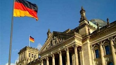 ألمانيا تكافئ مواطنيها العاطلين بـ رواتب شهرية بدون عمل!