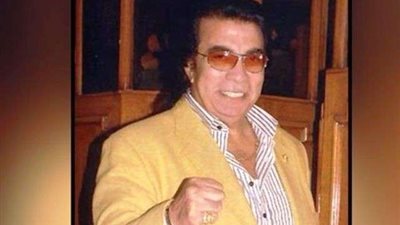 نجل ممدوح فرج يكشف سر تنازل والده عن الجنسية النمساوية