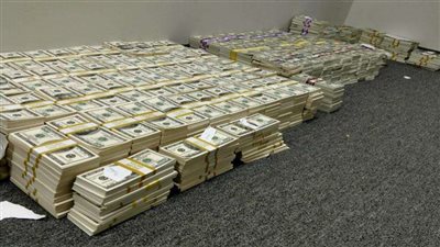 بسبب إجازة البنوك.. استقرار سعر الدولار في مصر اليوم الجمعة 2 ديسمبر 2022