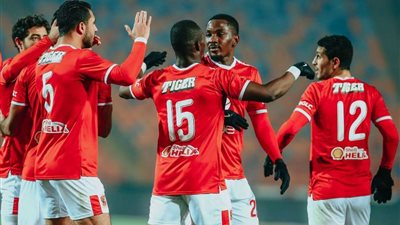 قبل موقعة الأهلي والزمالك.. نجوم صنعت تاريخها وتألقت في لقاءات القمة