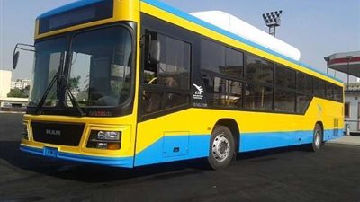 غدا.. محافظ القاهرة يشهد تشغيل 20 أتوبيس نقل عام بـ الغاز الطبيعي