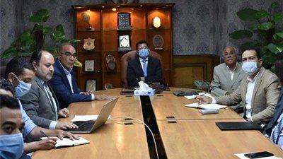 وزير الرياضة يجتمع مع منظمي بطولة كأس العالم لكرة اليد