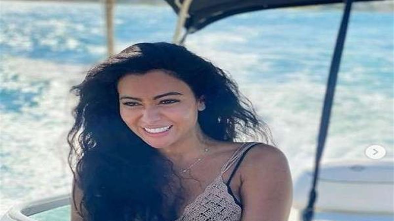 الفنانة مريهان حسين