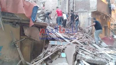 استخراج جثة طفل واثنين مصابين من أسفل المنزل المنهار بطنطا
