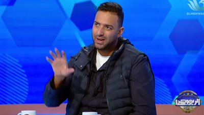 ميدو:  مدرب هولندا  يشبه البرتغالي جيسوالدو فيريرا مدرب الزمالك