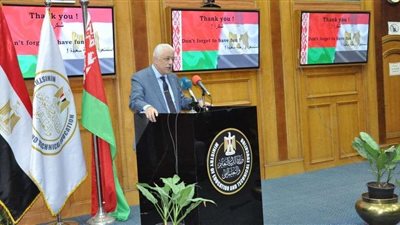 وزير التعليم يلتقي بأبناء شهداء الشرطة والقوات المسلحة المسافرين إلى بيلاروسيا