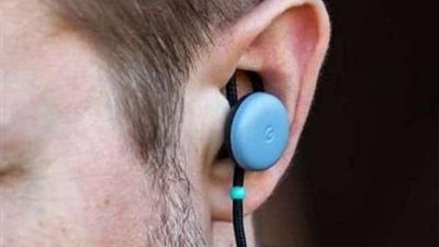 ما تأثير سماعات الأذن اللاسلكية في الدماغ؟