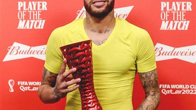 كأس العالم 2022.. رغم ابتعاده عن المباريات بسبب الإصابة نيمار يفوز برجل مباراة البرازيل وكوريا الجنوبية