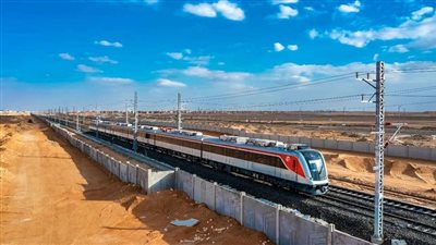 بدء التشغيل التجريبى لمصنع فلنكات السكك الحديدية والرسمى خلال أيام