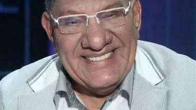 اسمحلي اسألك.. كيف كان يبدأ مفيد فوزي الحوار مع ضيوفه؟