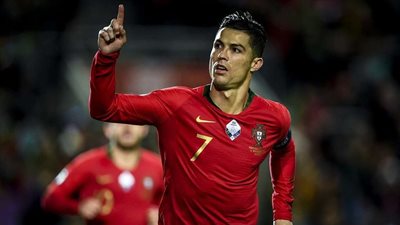 مانشستر يونايتد يفكر في تعويض رحيل كرستيانو.. وكودي جاكبو قد يكون الحل