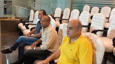 جهاز المنتخب يحضر مباراة المقاولون والزمالك