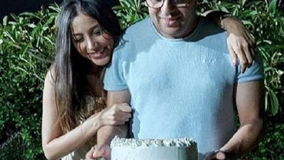 بهذه الطريقة.. جنات تحتفل بعيد ميلاد زوجها