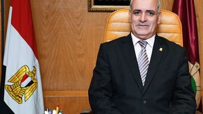 أستاذ جيولوجيا: الدولة نفذت 1150 مشروع مياه شرب والصرف الصحي