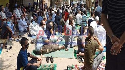 بالصور.. المصلين يؤدون صلاة الجمعة بمنطقة إمبابة