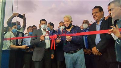 وزير الرياضة ورئيس الزمالك يفتتحان صالتي تنس الطاولة والألعاب الإلكترونية