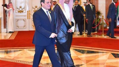 أستاذ علاقات دولية يكشف أهمية عقد القمة العربية الصينية في الرياض