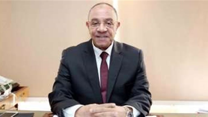 عادل ناصر