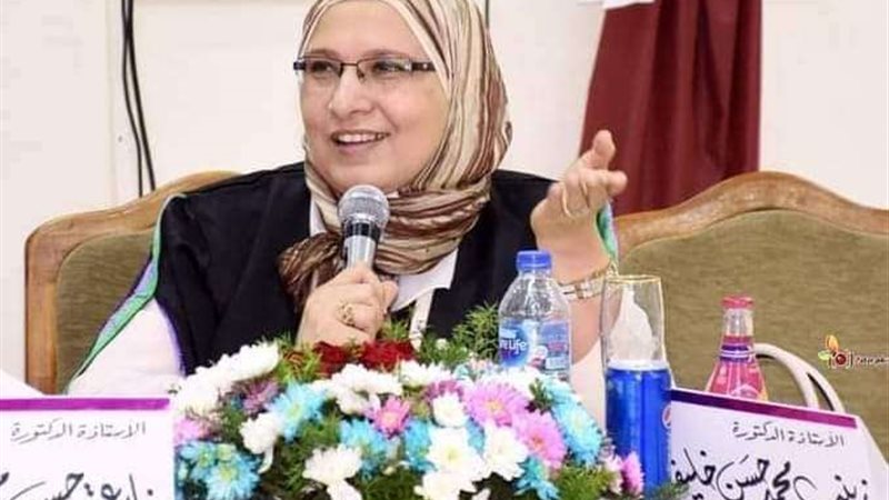 الدكتورة أصدر الدكتور
