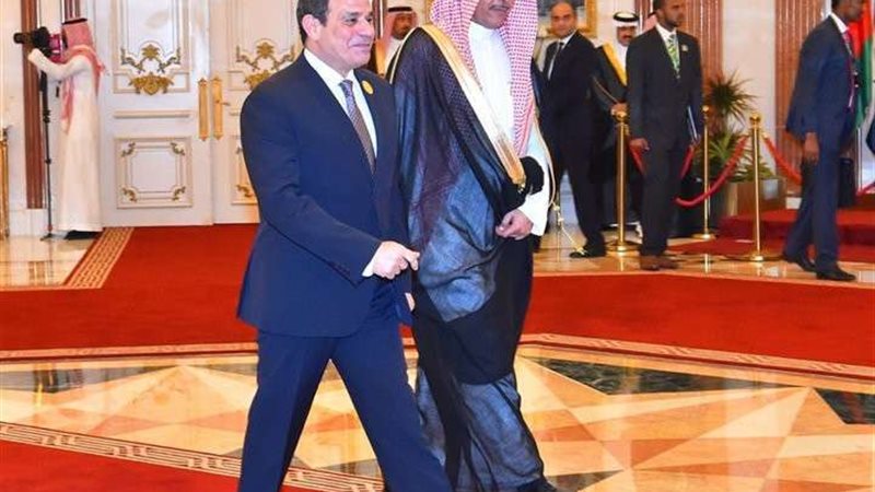 السيسي يشارك في القمة