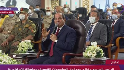 السيسي يوجه رسالة لأهالي الطلاب الملتحقين بالجامعات الأهلية