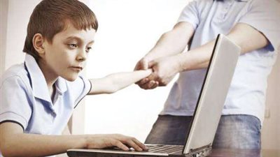 بطرق بسيطة.. إزاي تحمي طفلك من الألعاب الإلكترونية ومخاطرها؟