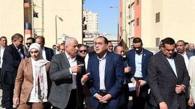 رئيس الوزراء يتفقد منطقة مساكن ناصر بالملاحة بمدينة السويس