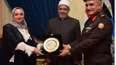 القوات المسلحة تنظم زيارة لوفد من جامعة الأزهر لمعامل إدارة الحرب الكيميائية