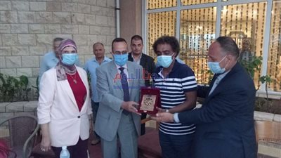محافظ شمال سيناء يستقبل رئيس هيئة قصور الثقافة