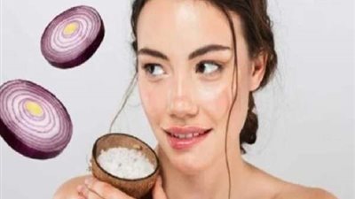 ضعي ماء البصل على وجهك وشاهدي الفرق.. تعرفي على الفوائد