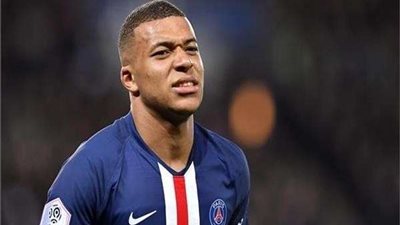 رئيس الاتحاد الدولي السابق يسخر من مبابي