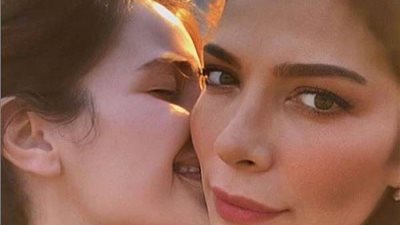 حبي لا حدود له.. أصالة تنشر صورة لها مع نجلتها