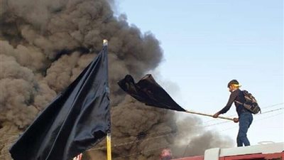 لهذا السبب.. حرق مقر قناة فضائية بالعراق (فيديو)