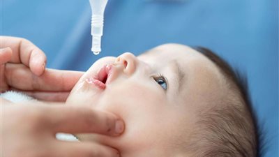 استشاري أطفال: نادرا ما يحدث مضاعفات بعد أخذ تطعيمات شلل الأطفال