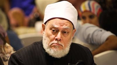 ما حكم الحلف بقول عليا الحرام من ديني؟.. علي جمعة يجيب