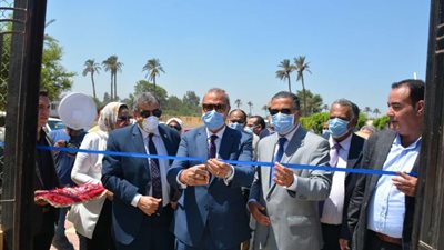 محافظ القليوبية ورئيس جامعة بنها يفتتحان عددا من المشروعات الجديدة