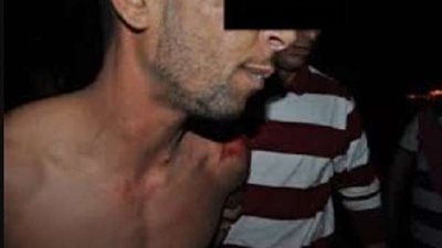 بسبب مبلغ مالي.. سائق يصور صديقه عاريا (تفاصيل)