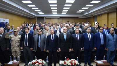 جامعة بنى سويف تشارك بندوة الرقابة الإدارية 