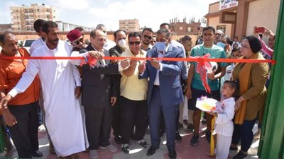 بتكلفة 2 مليون جنية.. محافظ مطروح يفتتح الملعب الخماسي بغوط رباح