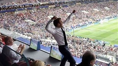 ماكرون للشعب المغربي بعد الخسارة في كأس العالم: أنتم تصنعون تاريخ كرة القدم