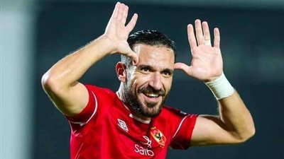 ملك الأرقام القياسية.. علي معلول يحقق رقم مميز في انتصار الأهلي على الاتحاد السكندري