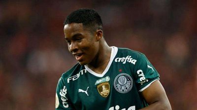 تعرف على تفاصيل عقد موهبة ريال مدريد الجديدة