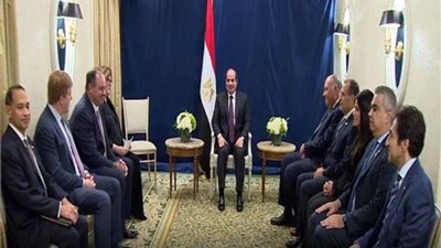الرئيس السيسي يستقبل أعضاء غرفة التجارة الأمريكية بواشنطن| صور