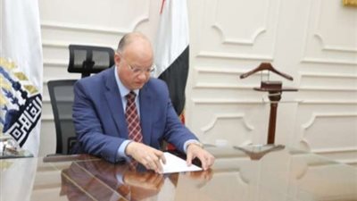 عبد العال يعتمد جدول امتحانات الفصل الدراسي الأول لصفول النقل بالقاهرة