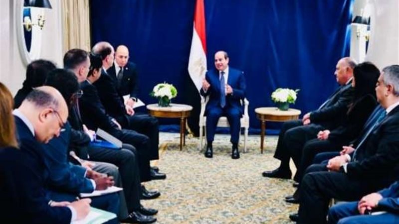 لقاء السيسي مع البنك