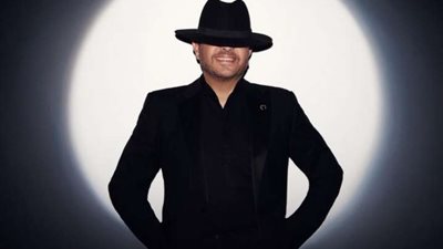 هاني شاكر كما لم ترونه من قبل.. نيولوك جديد في أغنيته الجديدة